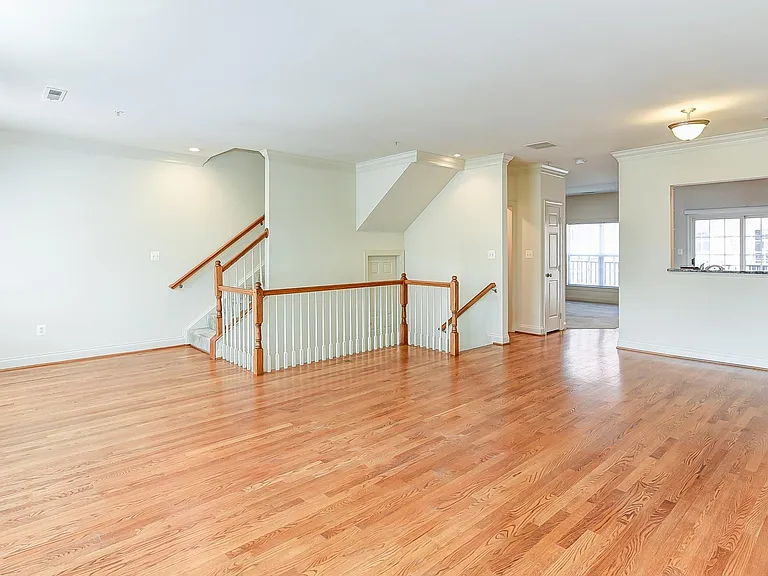 3422 Wilson Blvd — Photo 15