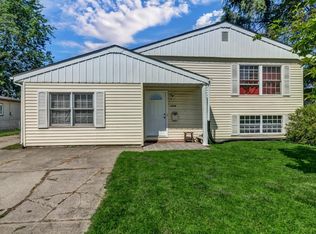 1004 N Arbogast St, Griffith, IN 46319