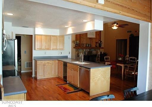 3rd image of 2555 Sweetgum Way W