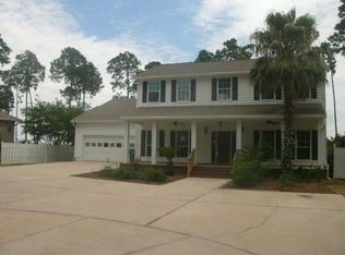 235 Yacht Club Dr, Niceville, FL 32578