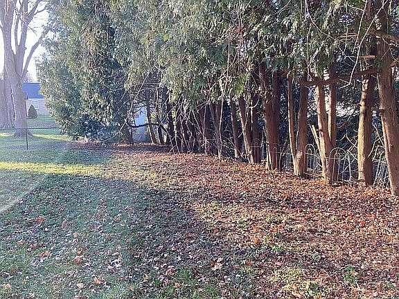 3rd image of 1933 Woodcliff Ave SE