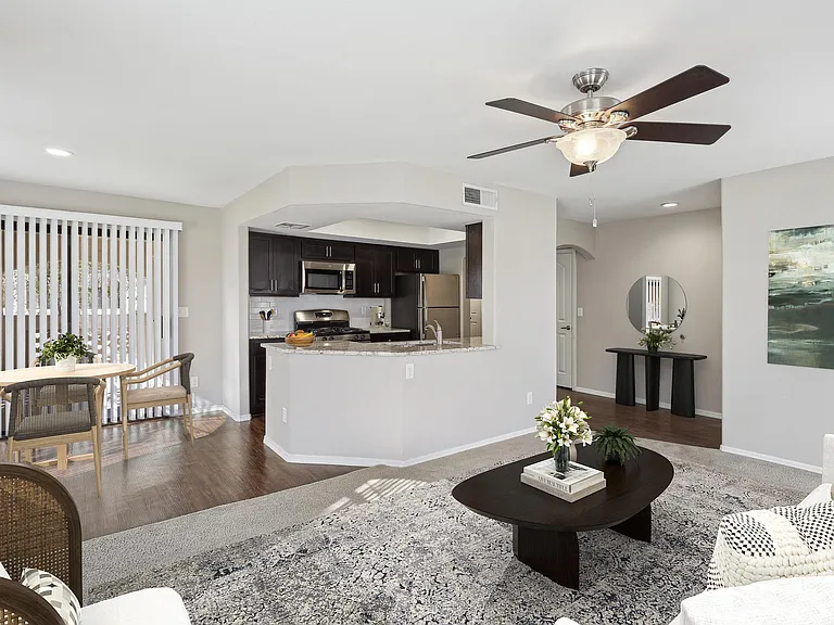 San Montego Apartments in Mesa, Arizona