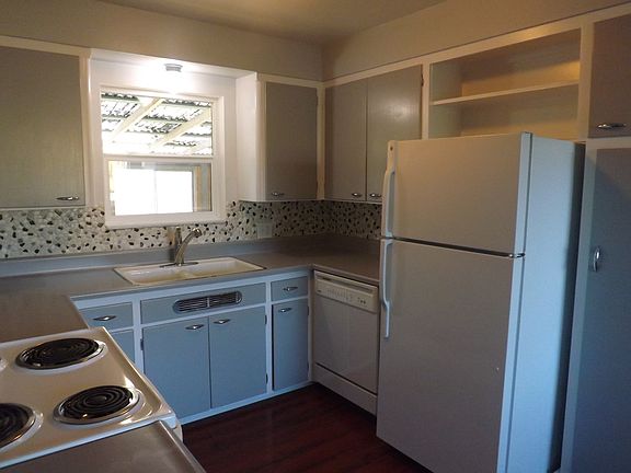 5th image of 303 W Joseph Avenue