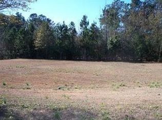 701 Pireway Rd, Tabor City, NC 28463