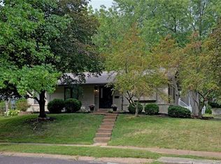 508 Par Ln, Saint Louis, MO