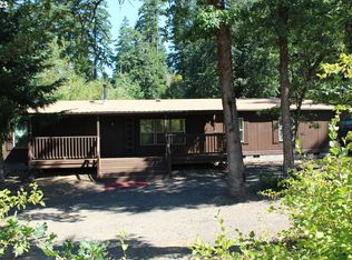 5820 Iowa Dr, Hood River, OR