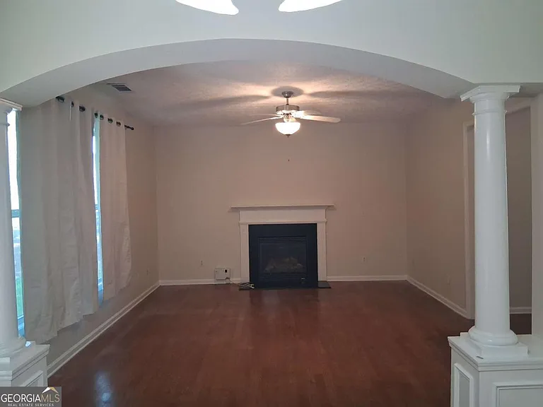 7068 Littlebrook Way — Photo 3