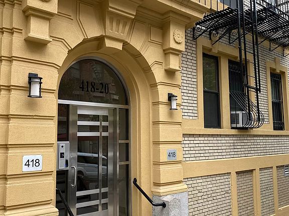 5th image of 418 W 129th St #7