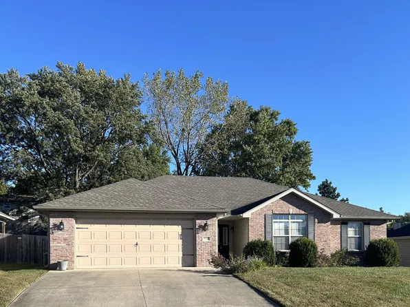5507 Murfreesboro Dr, Columbia, MO 65201
