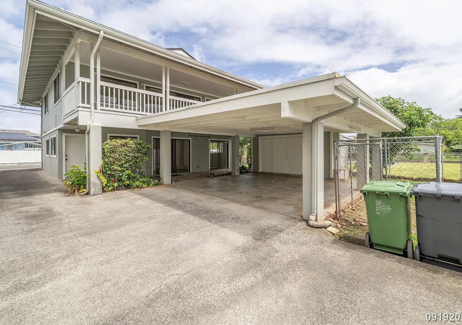 Beautiful and Large 3 bedroom 2.5 bath SFH in Kailua - Must See!! (KAILUA) — Photo 3