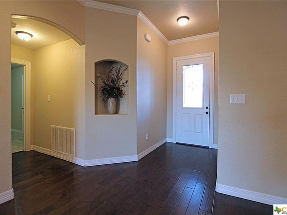 5th image of 3115 Crystal Ann Dr