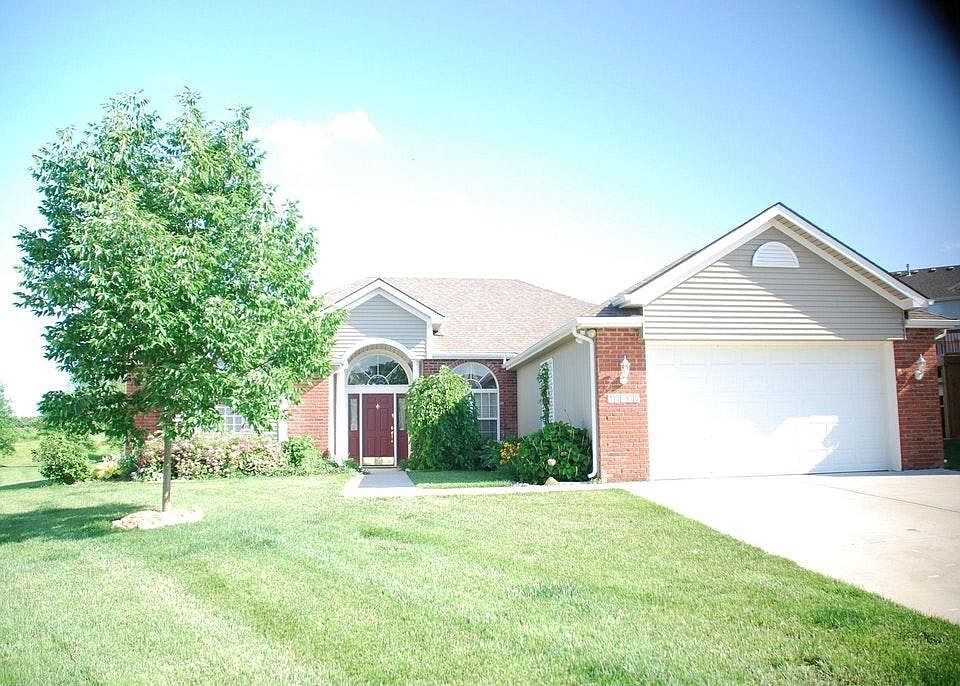 1st image of 10705 Wagon Trail Ct