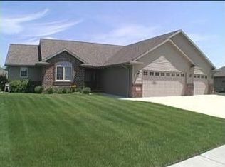 990 Channel Tunnel Ct, Green Bay, WI 54313