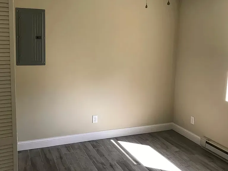 1537 Benjamin Ct #2 — Photo 4