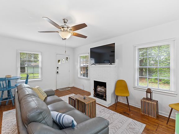 5th image of 2760 N Chadwick Dr Unit 2