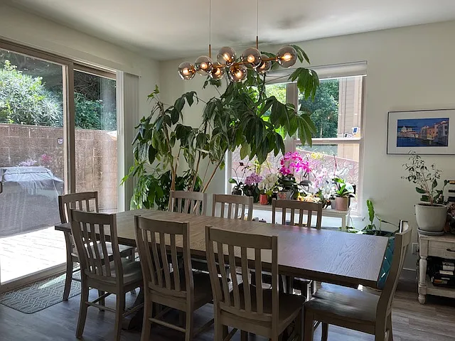 920 Lundy Ln — Photo 3