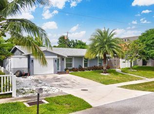 331 SW 5th Ave, Boynton Beach, FL 33435