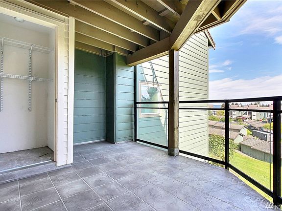 4th image of 3008 N Narrows Dr Unit G202