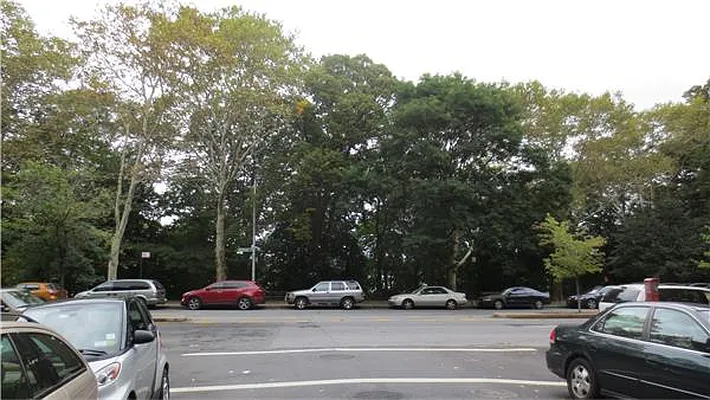 Rented by R New York | media 69