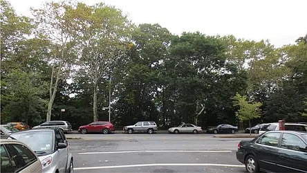 Rented by R New York