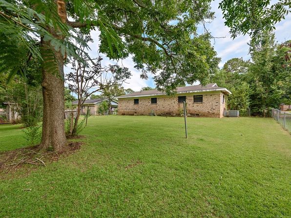 3405 Granberry Dr, Dothan, AL 36303