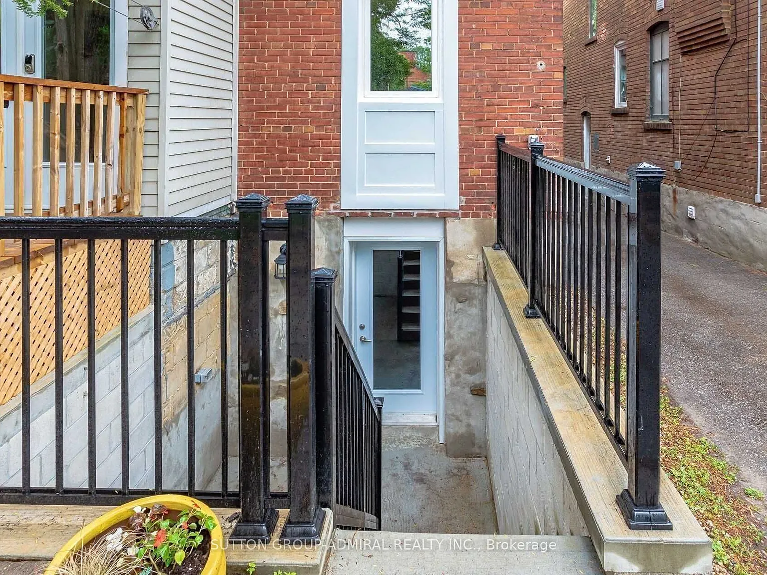 1 bed, $1,749 — Photo 2