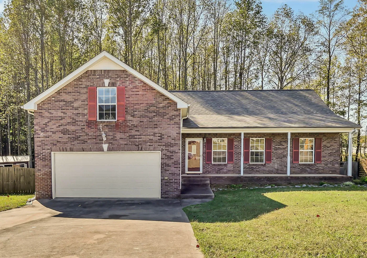 1517 Cedar Springs Circle — Photo 1