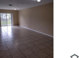 909 SW 15th St, Deerfield Beach, FL 33441