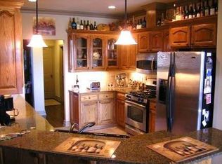 1935 N Settlement Ln, Fayetteville, AR 72704