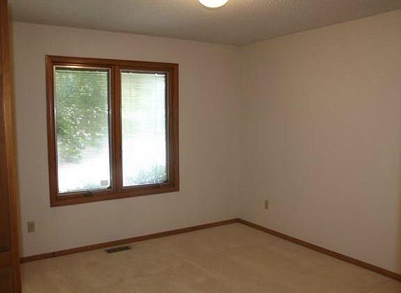3rd image of 2907 S Cedar Crest Dr Unit B