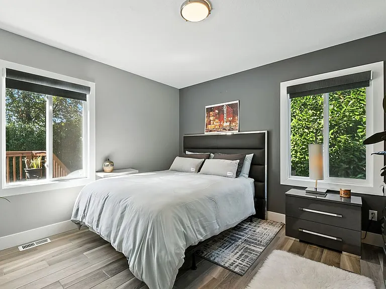2407 E Mill Plain Blvd — Photo 16