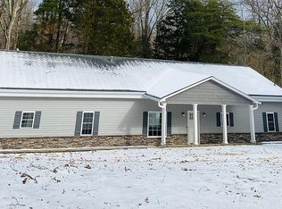 270 Gilbert Rd, Parsons, TN 38363