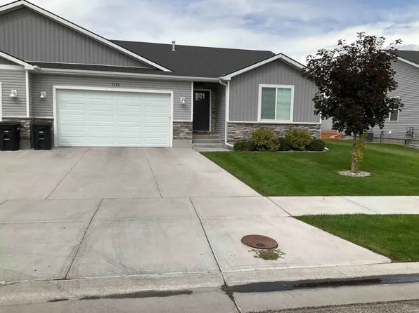 3325 Judy St, Ammon, ID 83406