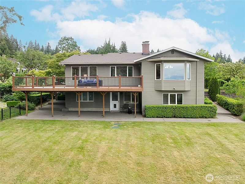 3rd image of 9315 36th Avenue SE