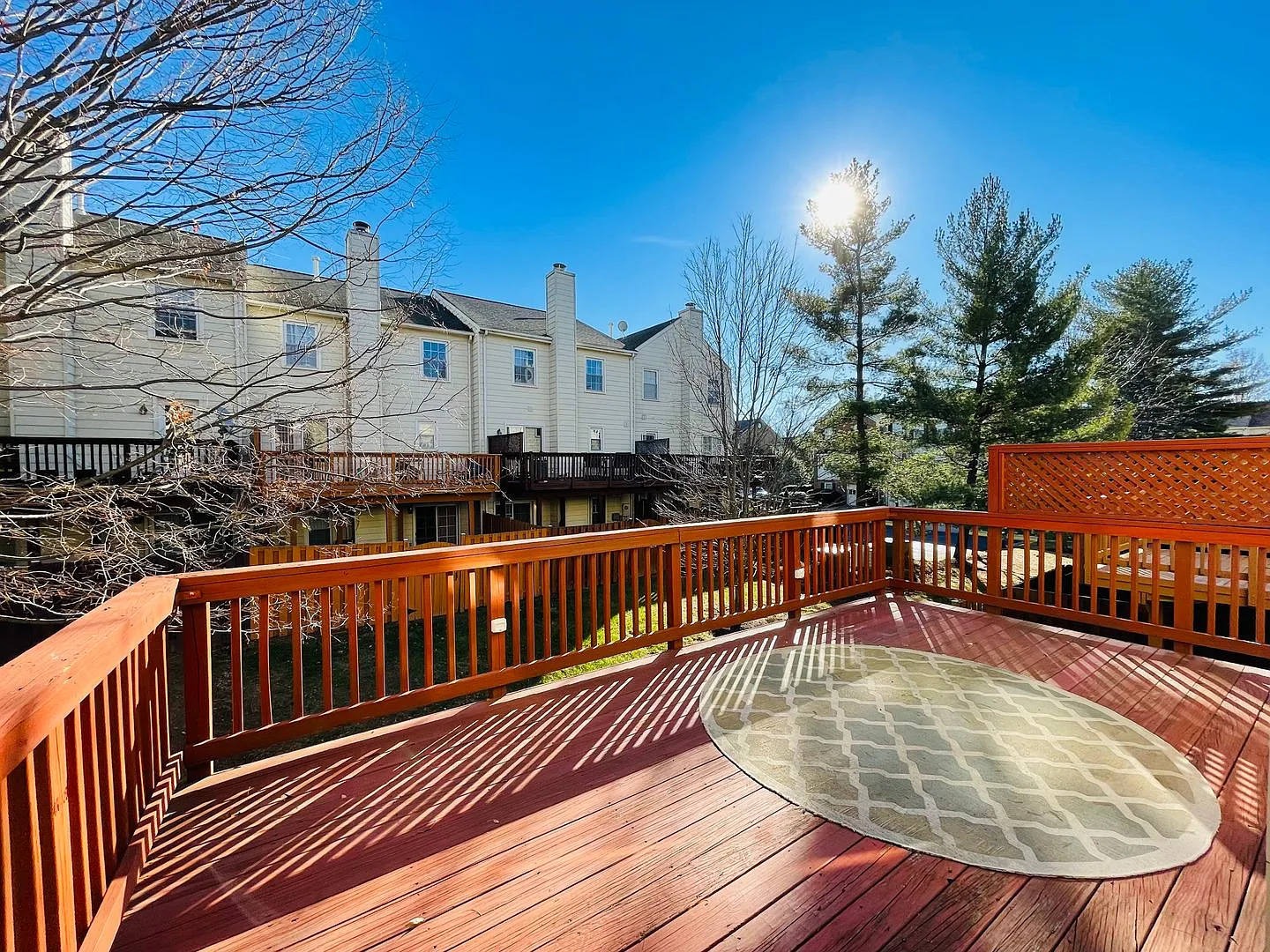 Tysons Station - Handy To Metro - Beautifully Maintained Townhouse — Photo 3