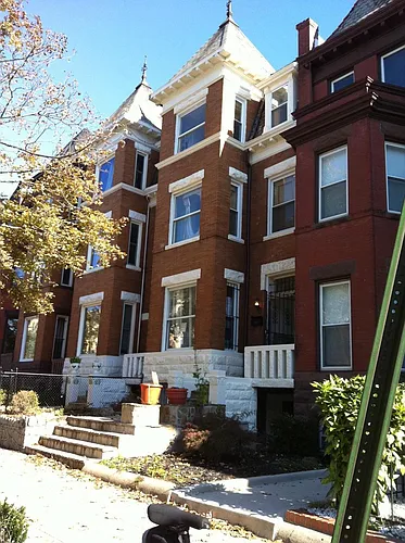 2115 1st St NW #B Photo 1