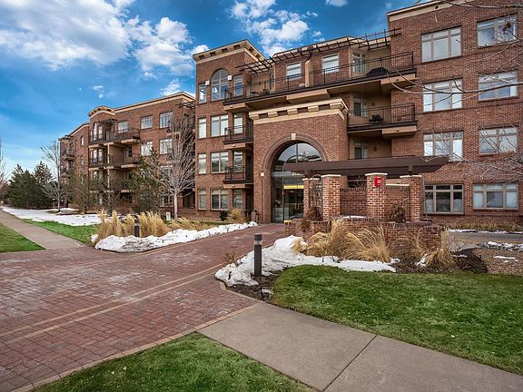 3rd image of 2700 E Cherry Creek South Dr APT 414
