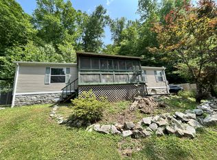 1306 Lawrenceburg Hwy, Waynesboro, TN 38485