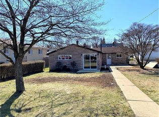 1223 Ridgeway Ave, Aliquippa, PA 15001