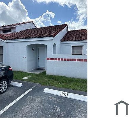 2nd image of 1901 San Remo Cir #1901