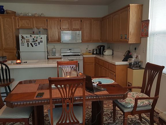 4th image of 5690 Lawler St