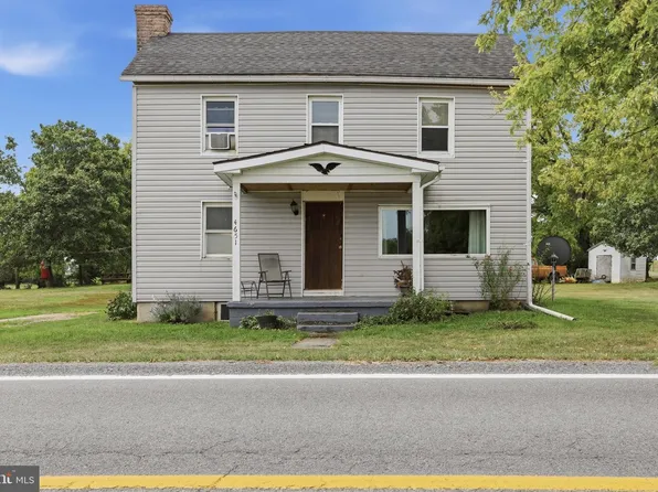 4651 Leetown Rd, Summit Point, WV 25446