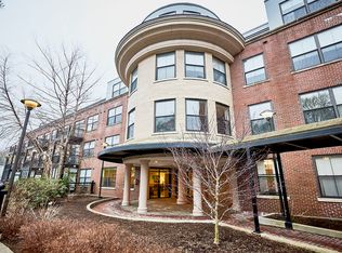 110-112 Cypress St #308, Brookline, MA 02445