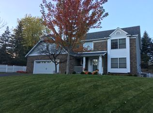 7908 96th St W, Bloomington, MN 55438