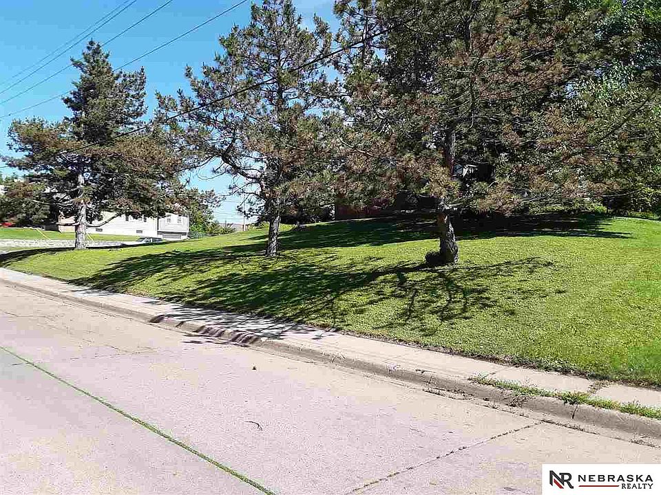 1st image of 3826 N 34th Ave
