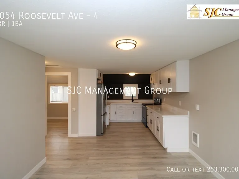 2054 Roosevelt Ave #4 — Photo 5