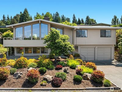 6730 82nd Avenue SE, Mercer Island, WA, 98040