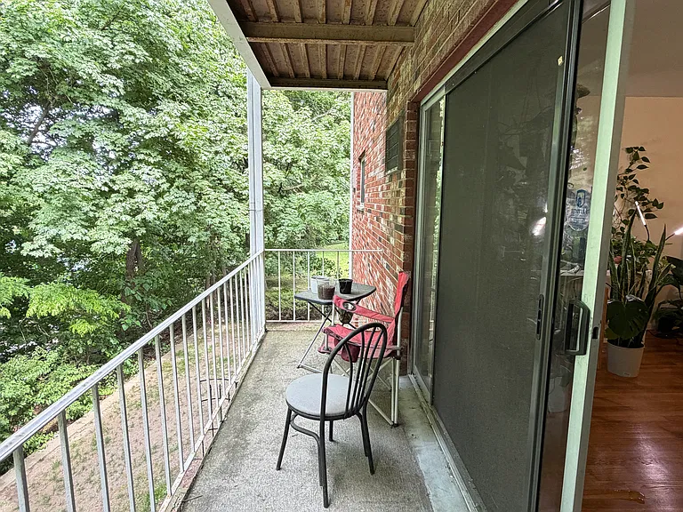 73 Charlesbank Rd #202 — Photo 4