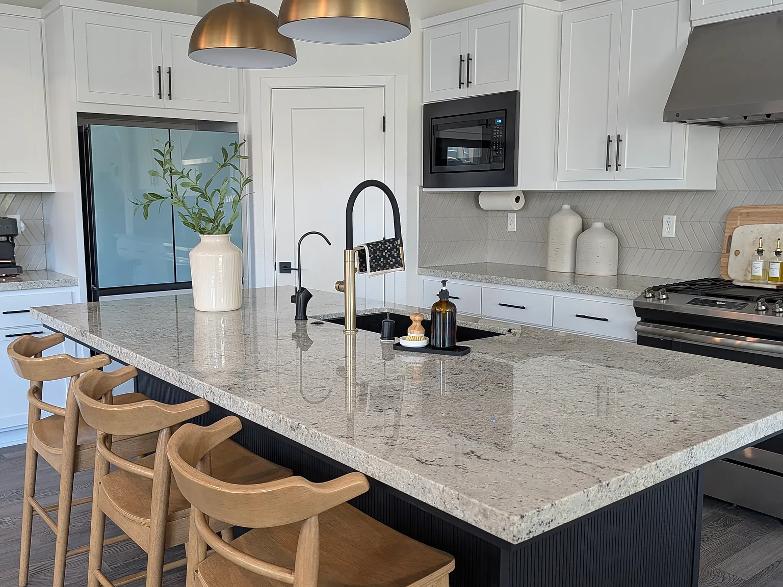 6987 Grenache Way — Photo 4