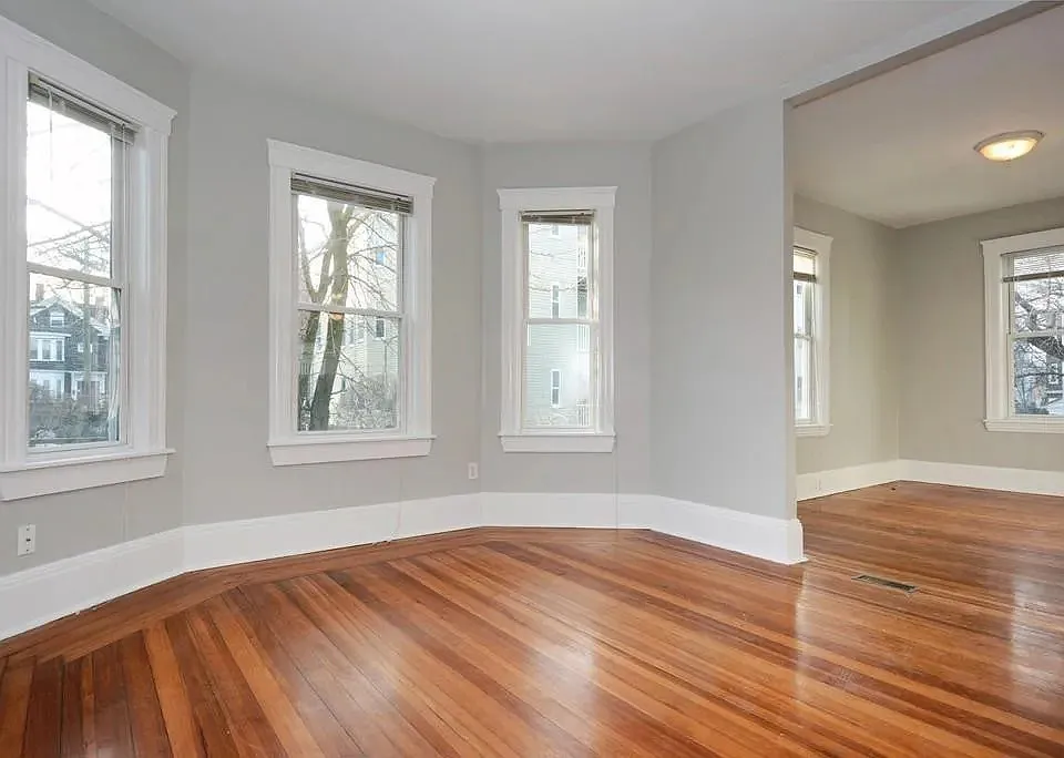 15 Waldo Ave #1